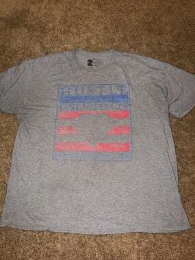 2 Monkeys Hustle Unlmtd Co. Diamond Graphic T-Shirt